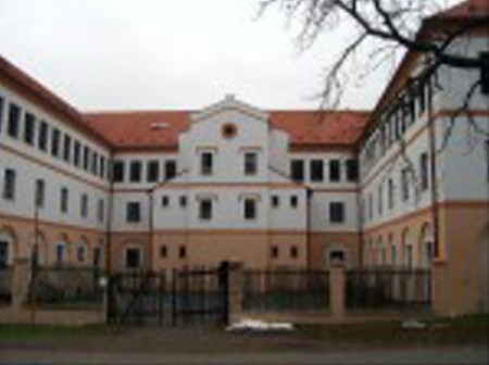 Barokní zámek, Měcholupy
